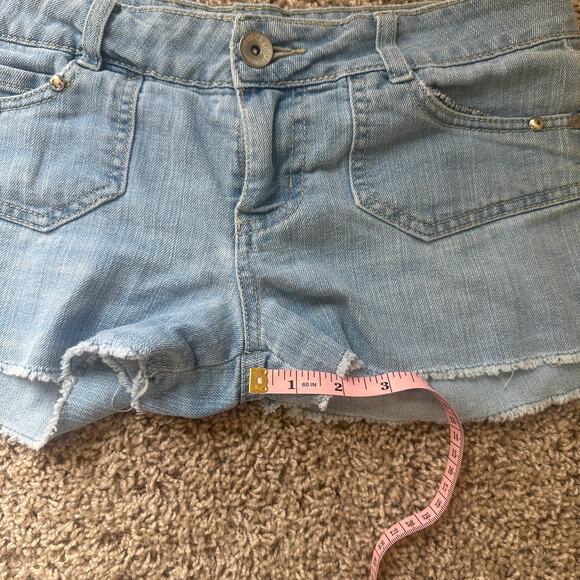 Y2K micro mini shorty shorts, classic L.e.i Ashley LowRise, embroidered, size 7 - Picture 6 of 8